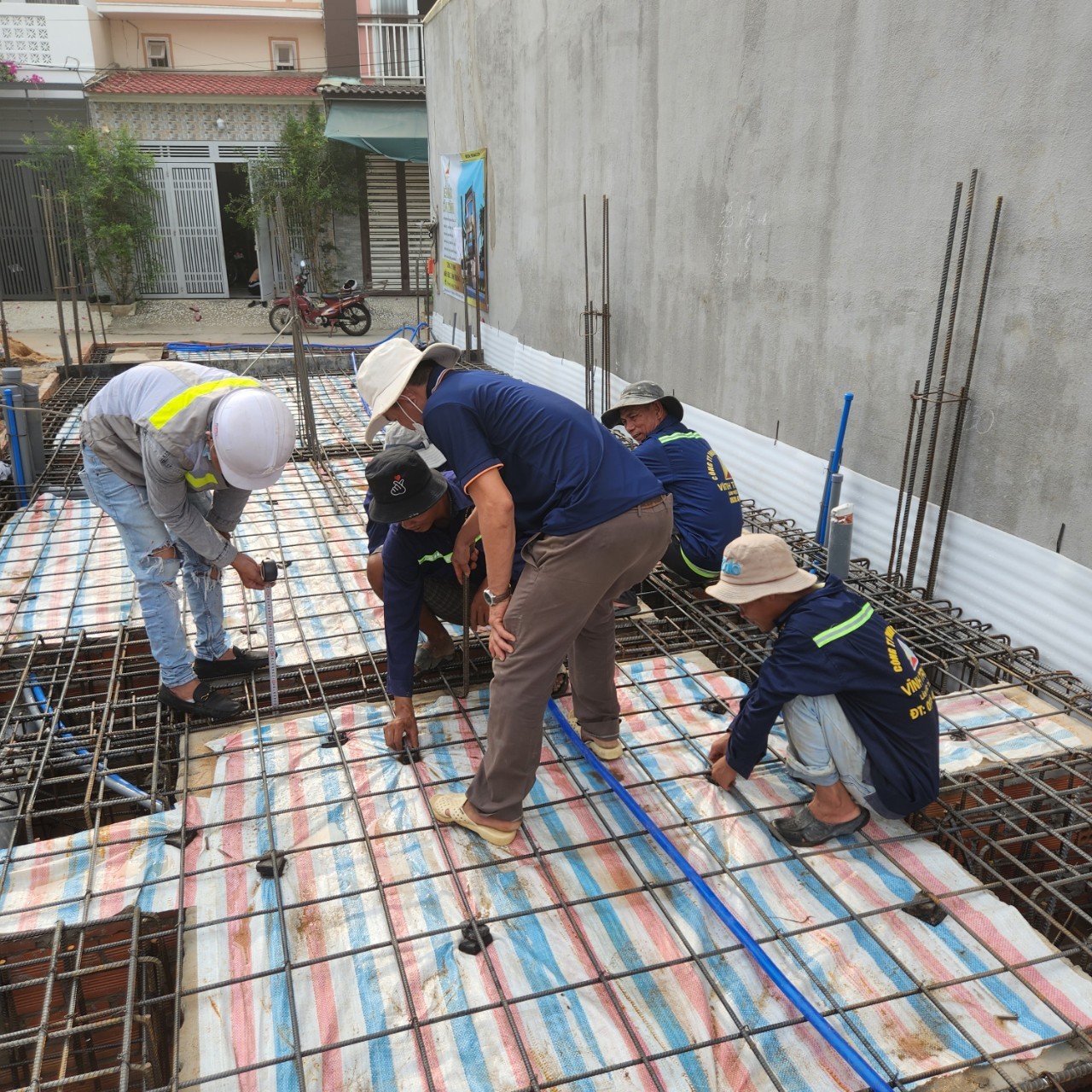 kiểm tra trước khi thực hiện bước tiếp theo