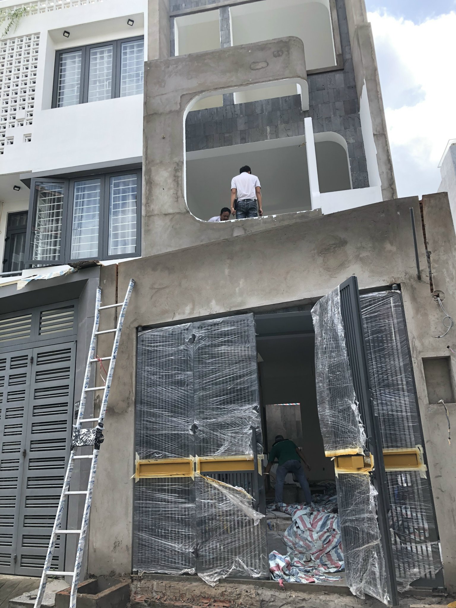 thi công phần hoàn thiện nhà anh toàn 1