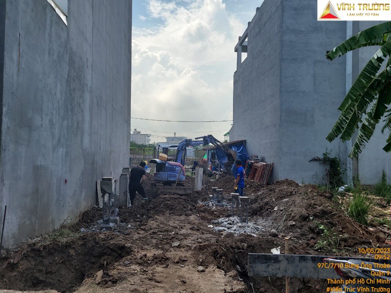 công đoạn đào móng nhà